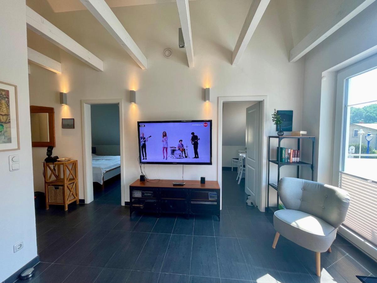 Ferienwohnung4 Im Haus Moewe Thiessow Luaran gambar